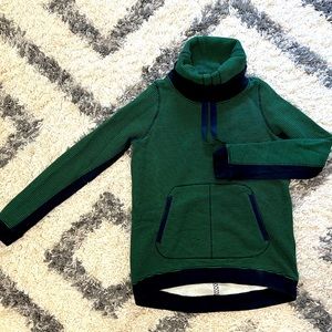 Lululemon Sweatshirt